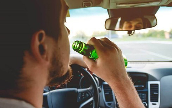 Mức phạt uống bia rượu khi lái xe là bao nhiêu theo quy định pháp luật
