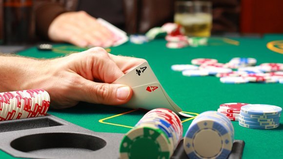 Hành vi đánh bạc có bị truy cứu trách nhiệm hình sự không?