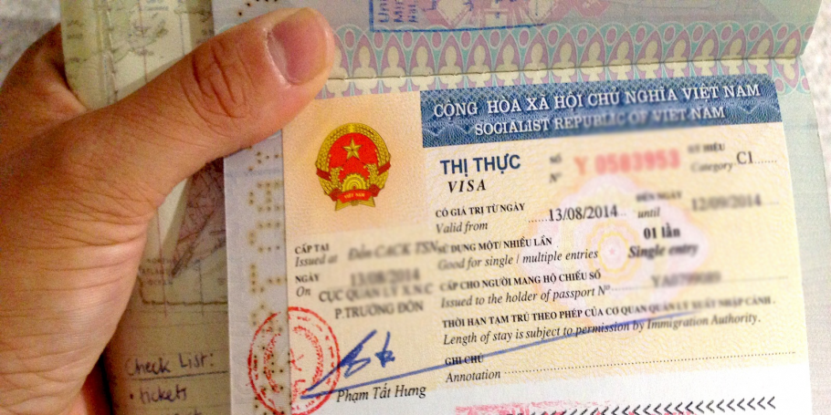 Quy định về gia hạn visa cho người nước ngoài tại Việt Nam
