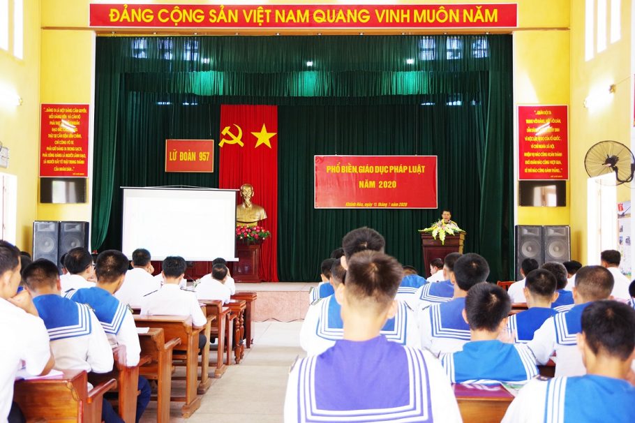 Luật Phổ biến giáo dục pháp luật năm 2012