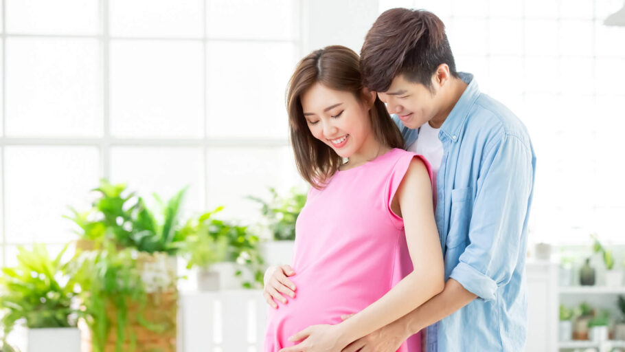 Đã mang thai thì mua bảo hiểm y tế tự nguyện thế nào