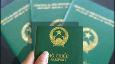 Mất hộ chiếu xin cấp lại có bị phạt không?