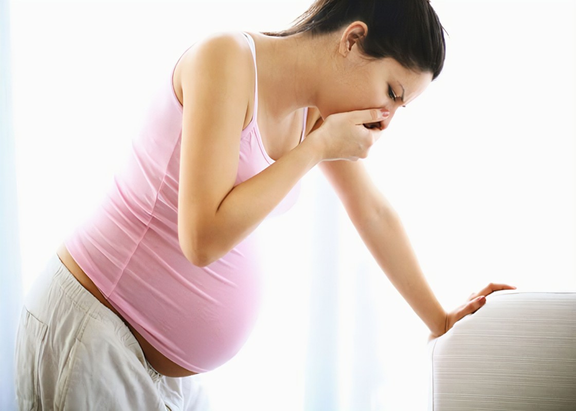 Người mang thai hộ vì mục đích nhân đạo không có quyền nào?