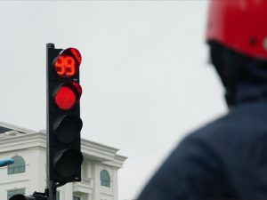 Lỗi vượt đèn đỏ ô tô mức xử phạt như thế nào?