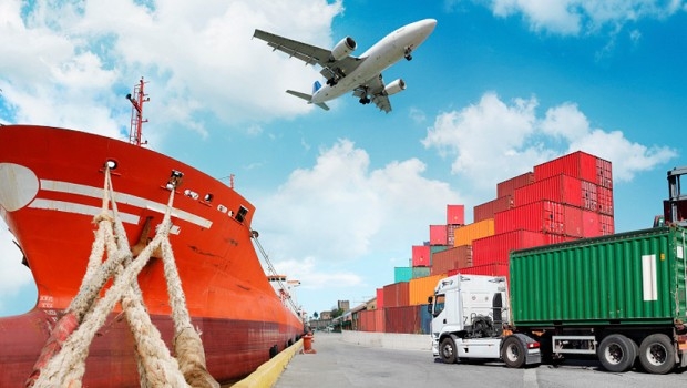 Hàng sản xuất xuất khẩu được miễn thuế khi nào?