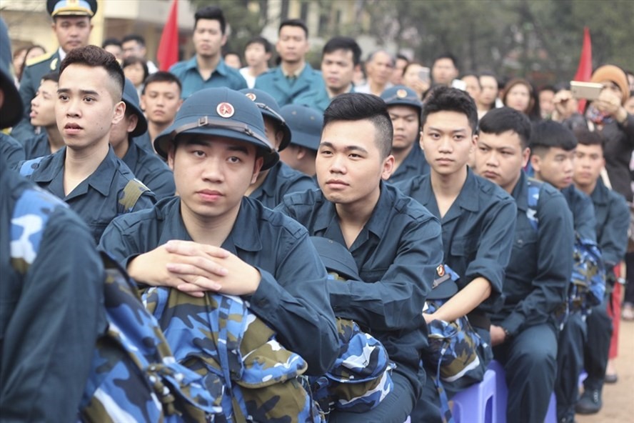 Quân nhân chuyên nghiệp xin ra quân