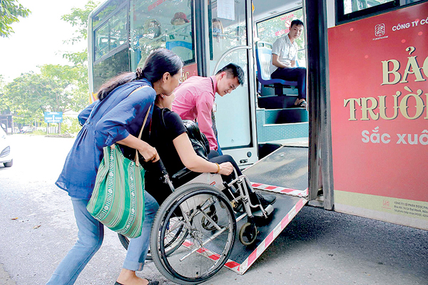 Cần giấy tờ gì để được giảm giá vé đối với người khuyết tật?