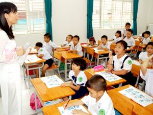 Giáo viên còn bao nhiêu năm làm việc thì phải nâng chuẩn trình độ đại học?