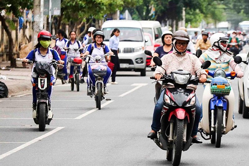 Lệ phí trước bạ phải nộp đối với xe máy là bao nhiêu