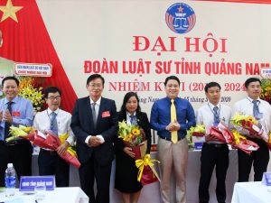 Luật sư có được cùng lúc tham gia hai Đoàn luật sư hay không