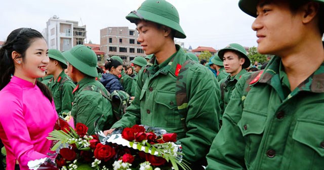 Người dân tộc Hoa có phải đi nghĩa vụ quân sự không?