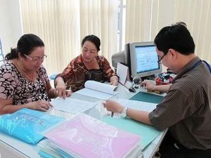 Người nước ngoài đi công chứng ở Việt Nam có được không