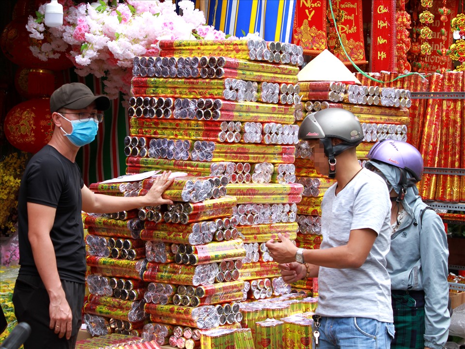 Cách đăng ký làm đại lý bán pháo hoa 